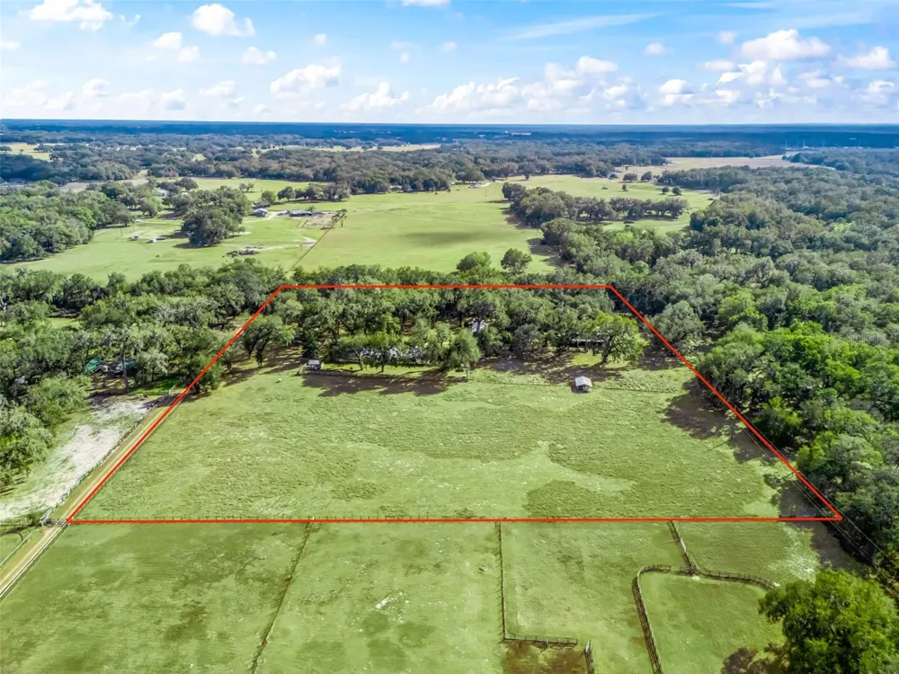 4430 CR 542H Bushnell, FL 33513