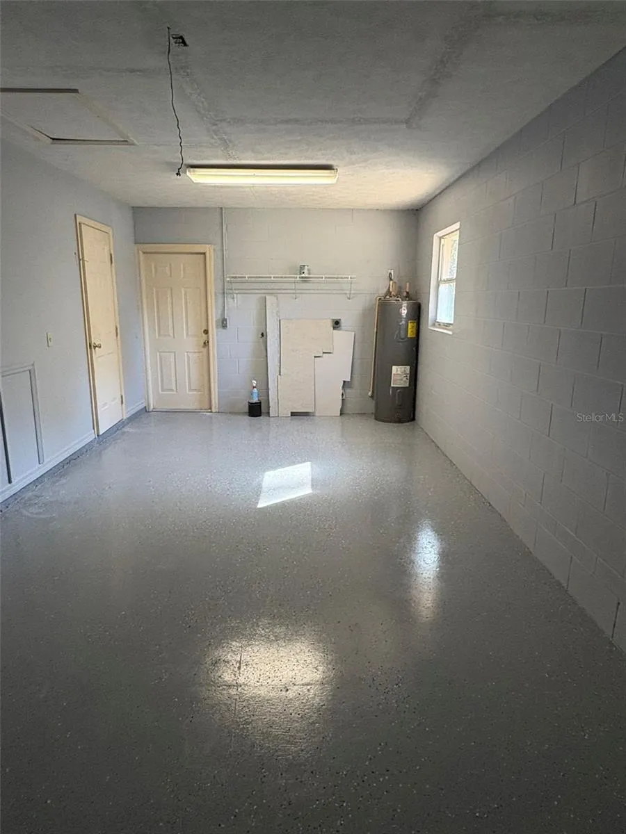 2060 NW 42ND STREET ocala, FL 34475