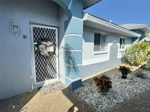 6468 HAMLET DRIVE #4B