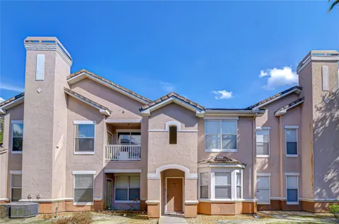10409 VILLA VIEW CIRCLE #10409