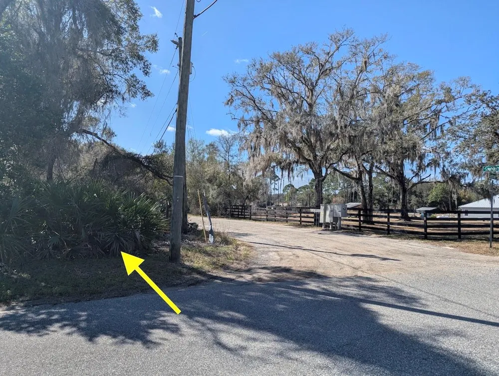 COCHRAN ROAD Geneva, FL 32732