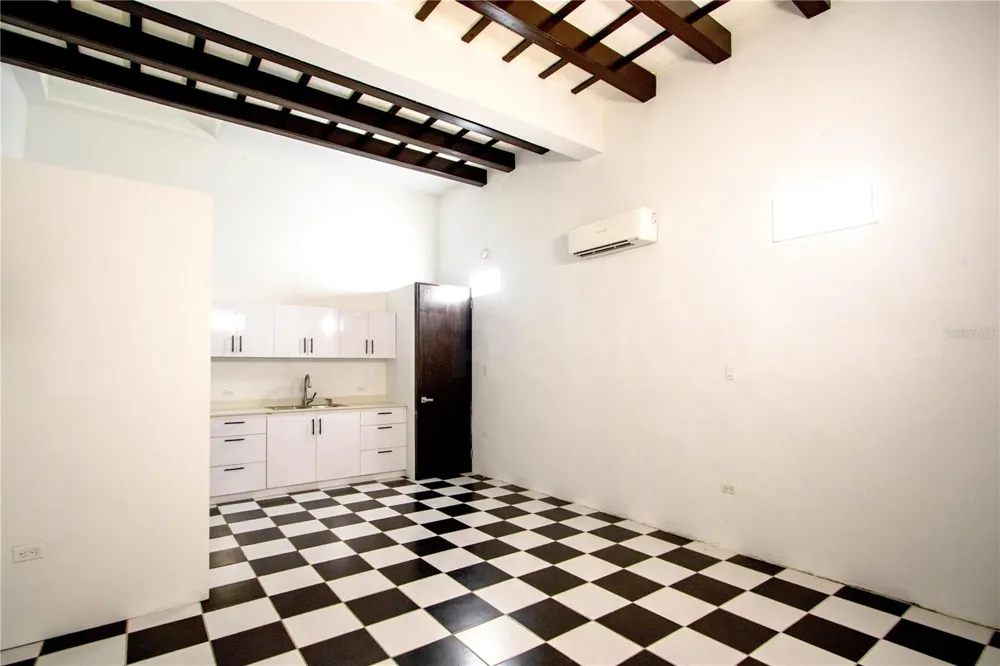 153 SAN JUSTO San Juan, PR 00901