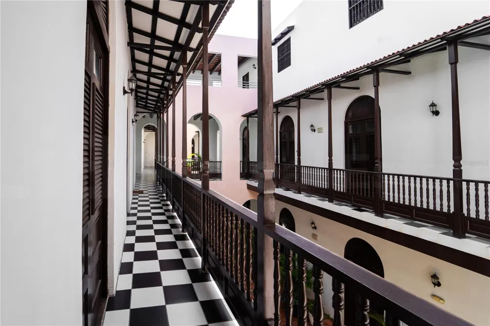 153 SAN JUSTO San Juan, PR 00901