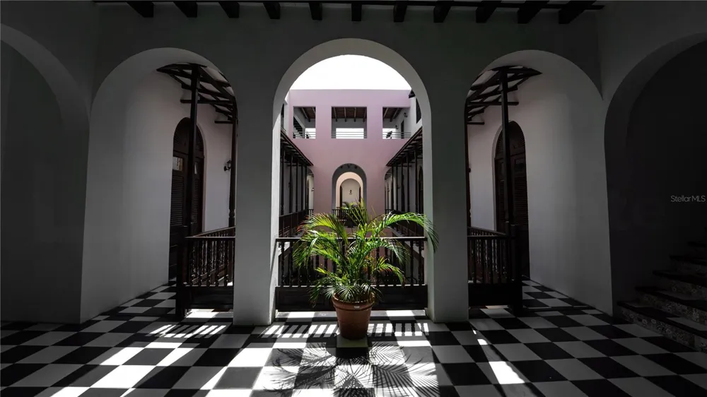 153 SAN JUSTO San Juan, PR 00901