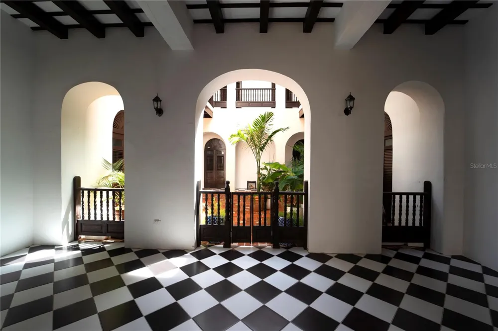 153 SAN JUSTO San Juan, PR 00901