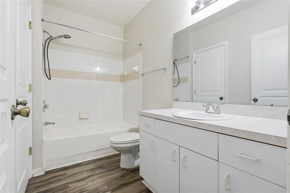 17106 CARRINGTON PARK DRIVE #623 Tampa, FL 33647