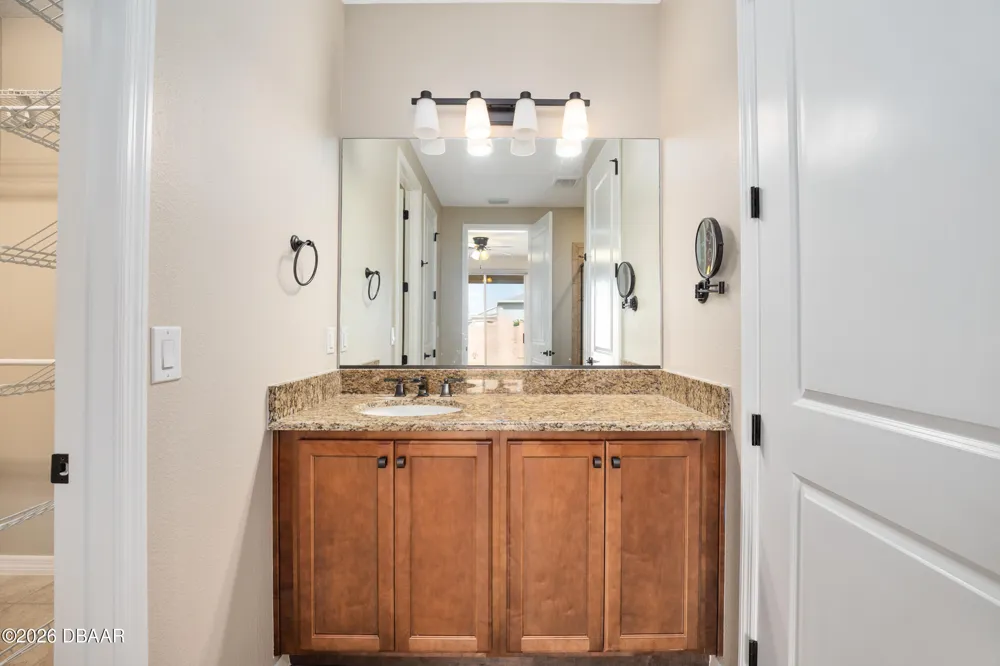 5579 NW 40th Place ocala, FL 34482