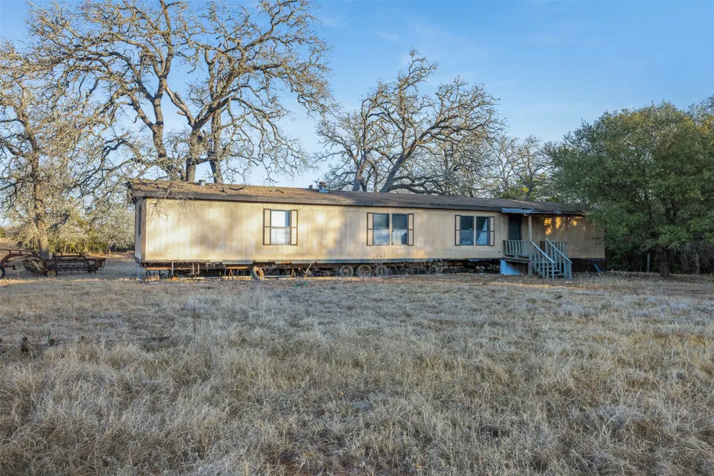 CR 332 Paige, TX 78659