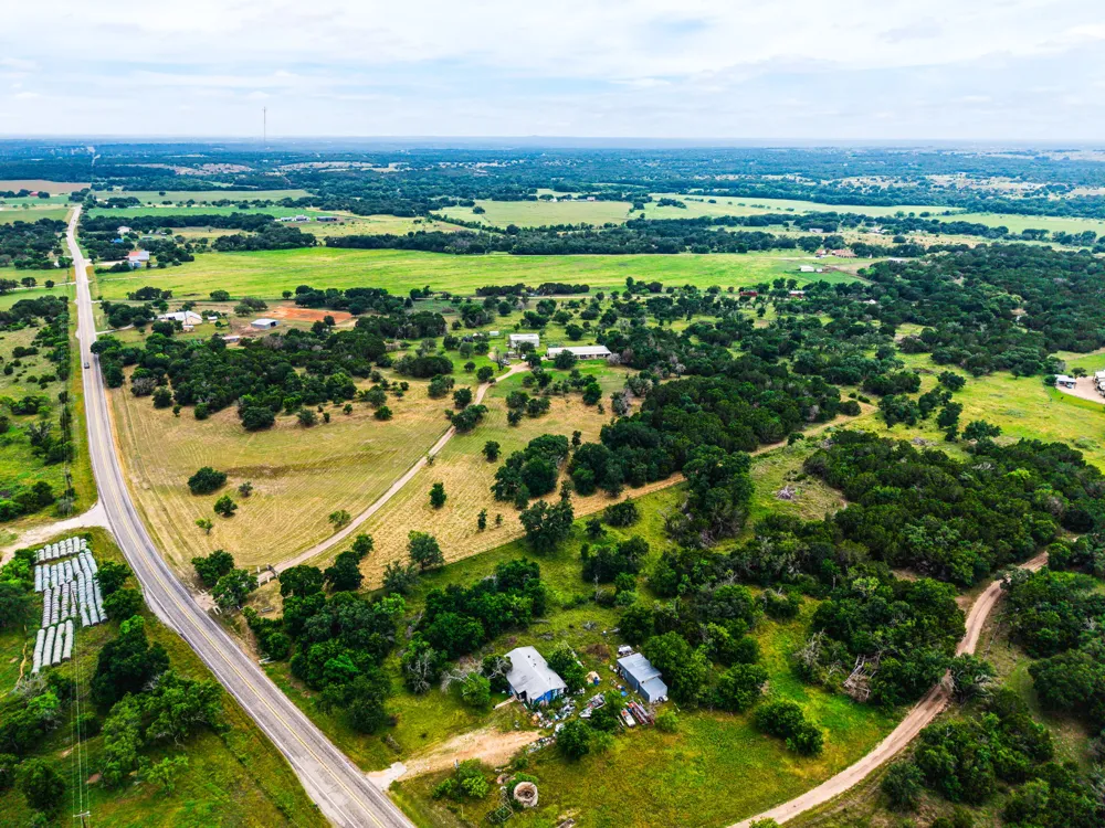 8089 E FM 580 E Kempner, TX 76539