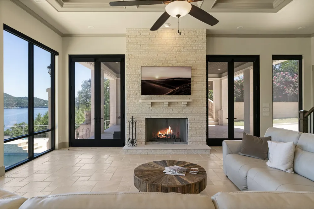 17011 E Darleen Drive Leander, TX 78641