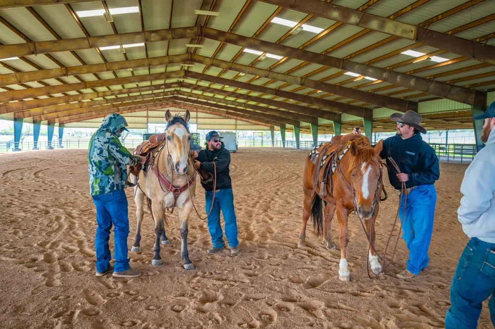 3019 S Highway 16 Llano, TX 78643