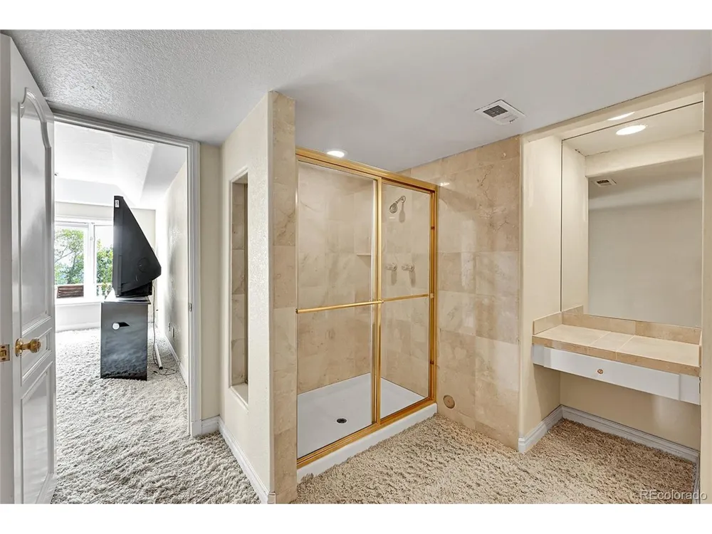 13794 W Kentucky Drive Lakewood, CO 80228
