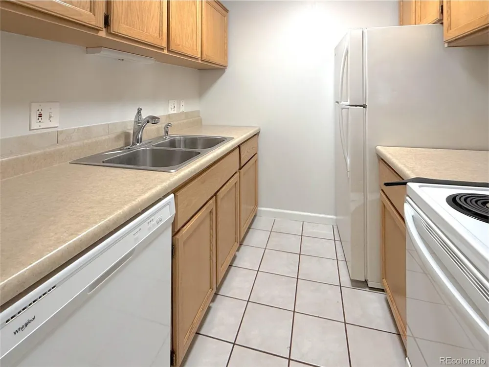 10211 Ura Lane #3-303 Thornton, CO 80260