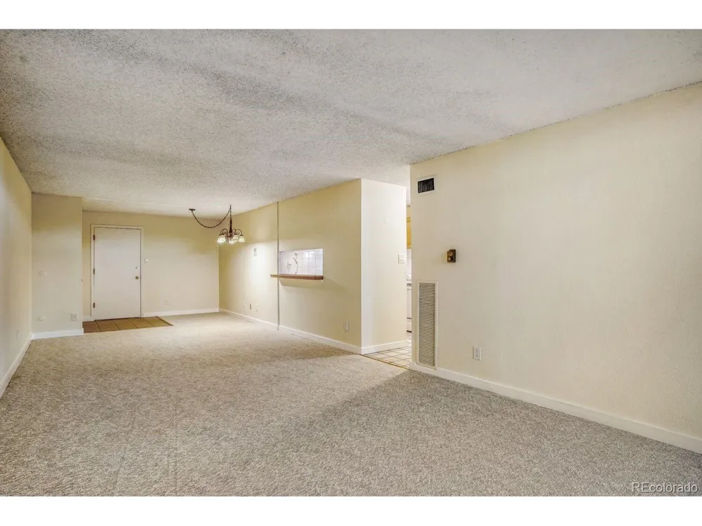 2 Adams Street #303 Denver, CO 80206