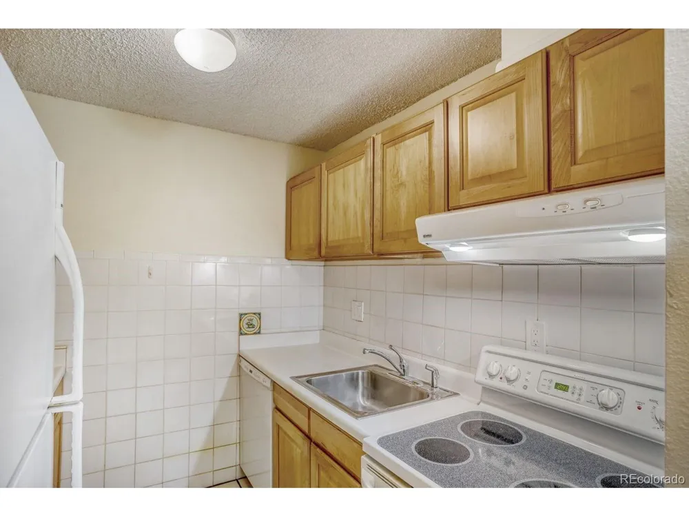2 Adams Street #303 Denver, CO 80206