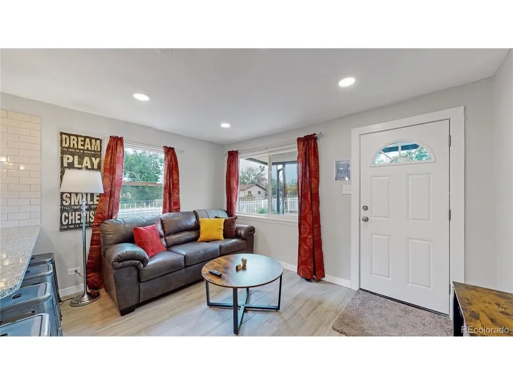 3284 W 66th Avenue Denver, CO 80221
