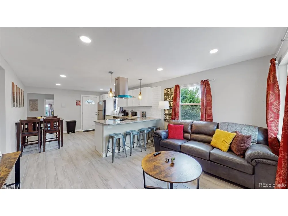 3284 W 66th Avenue Denver, CO 80221