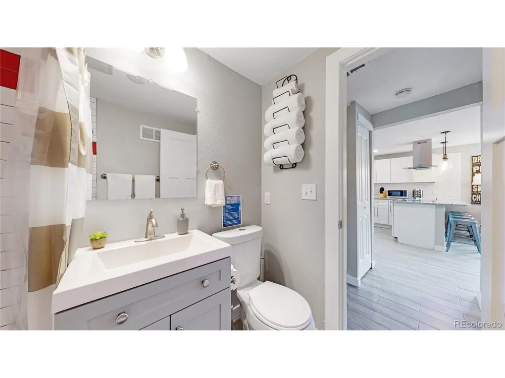 3284 W 66th Avenue Denver, CO 80221