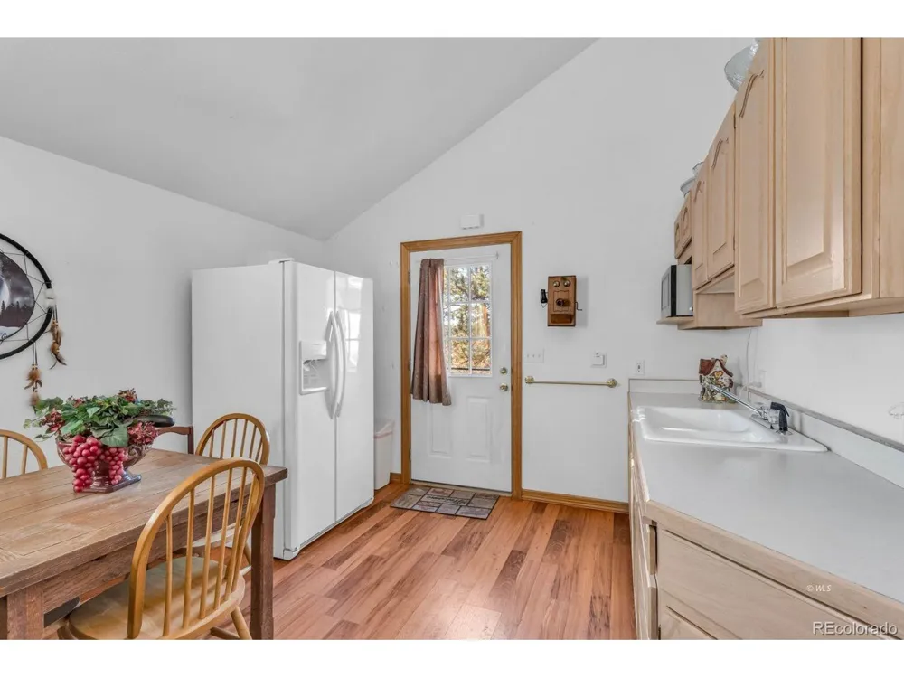 31 Black Fawn Lane Westcliffe, CO 81252