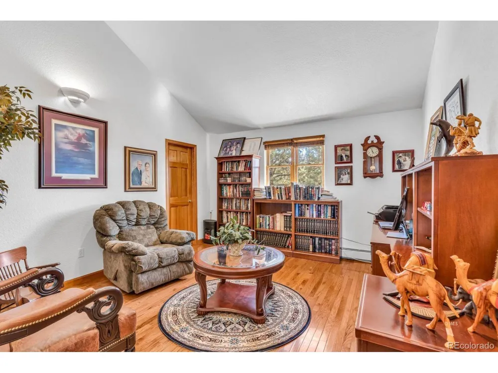31 Black Fawn Lane Westcliffe, CO 81252