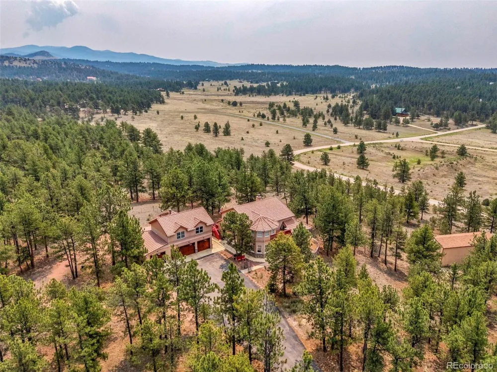 31 Black Fawn Lane Westcliffe, CO 81252