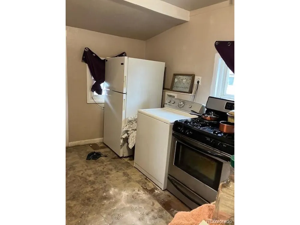 615 E 49th AVE Avenue Denver, CO 80216