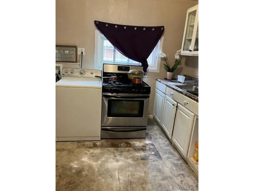 615 E 49th AVE Avenue Denver, CO 80216