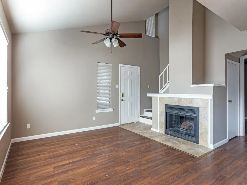 5618 Cedar Creek Drive #5 Benbrook, TX 76109