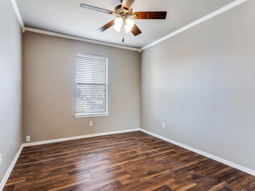 5618 Cedar Creek Drive #5 Benbrook, TX 76109