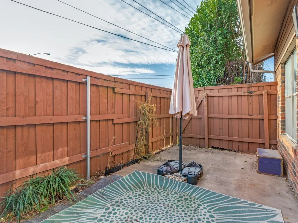 5618 Cedar Creek Drive #5 Benbrook, TX 76109