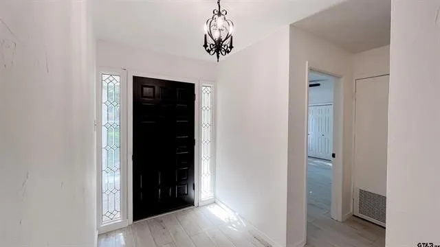 439 Lone Star Hideaway, TX 75771