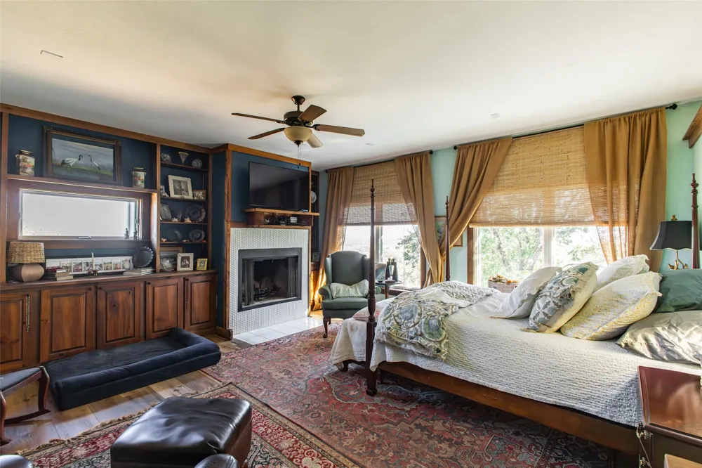 1775 Sunset Mountain Road Lipan, TX 76462