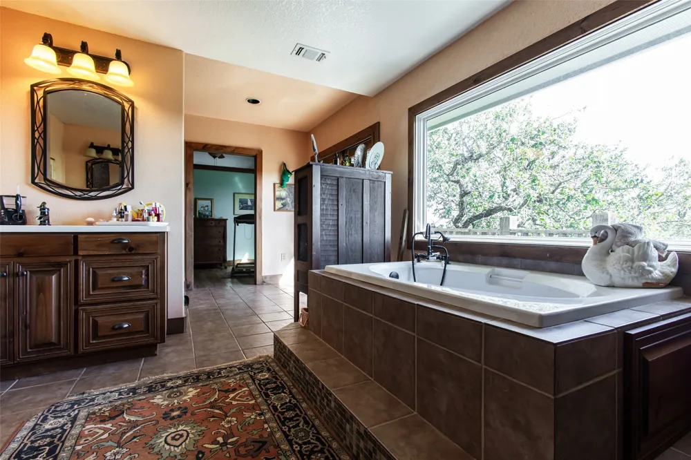 1775 Sunset Mountain Road Lipan, TX 76462