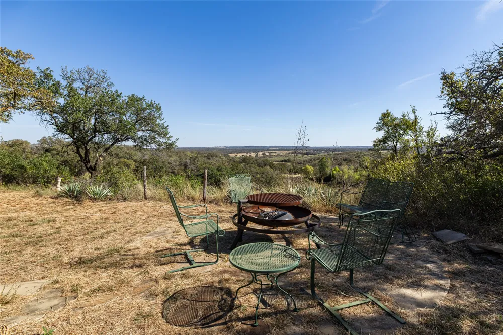 1775 Sunset Mountain Road Lipan, TX 76462