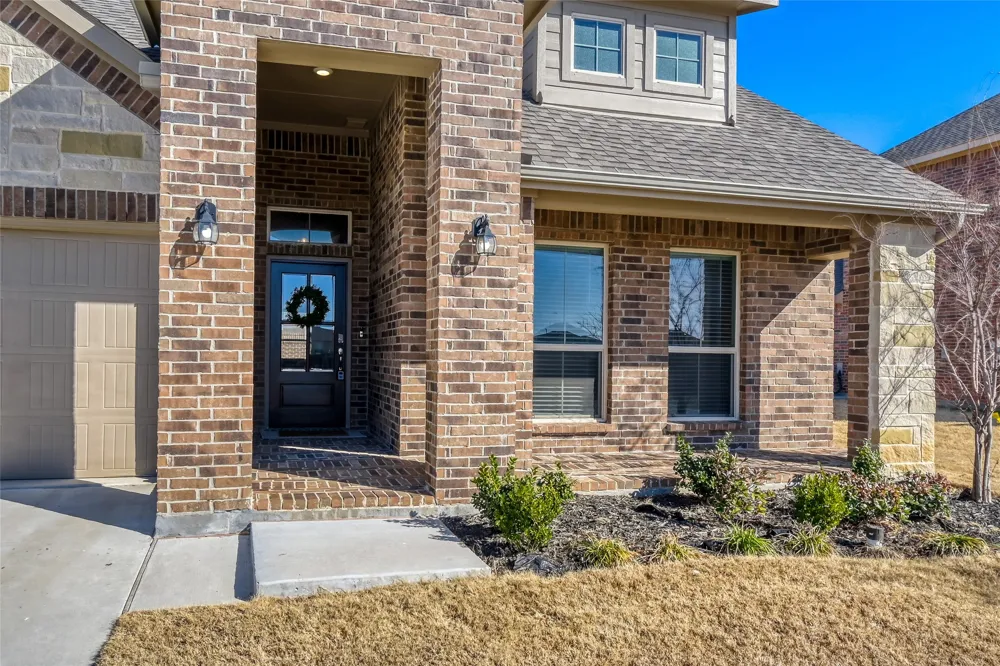 4124 Herdsman Drive Krum, TX 76249
