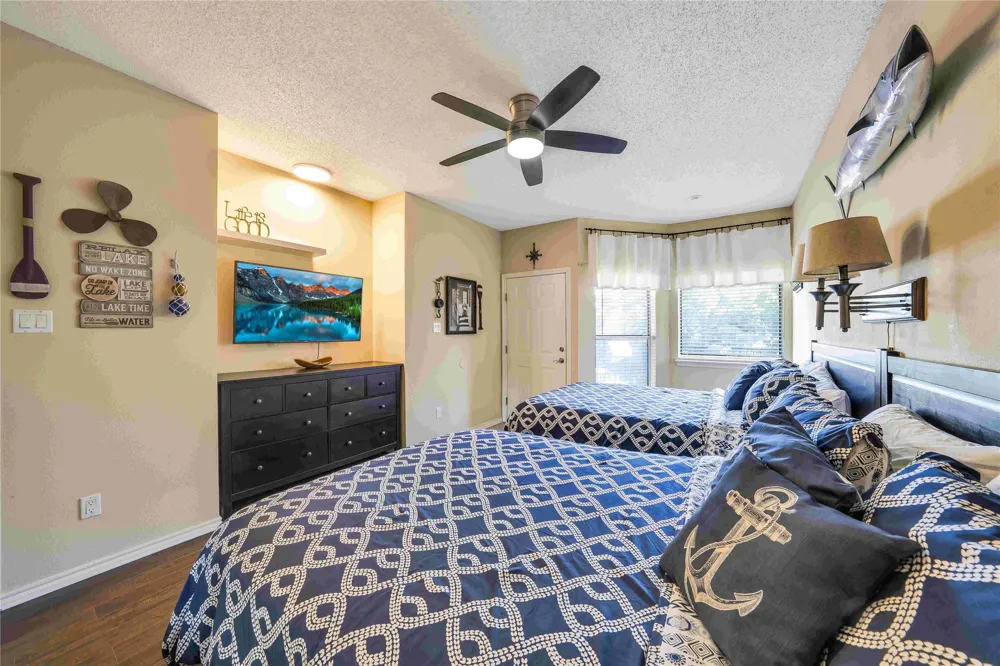 2164 Tanglewood Boulevard #C215 Pottsboro, TX 75076