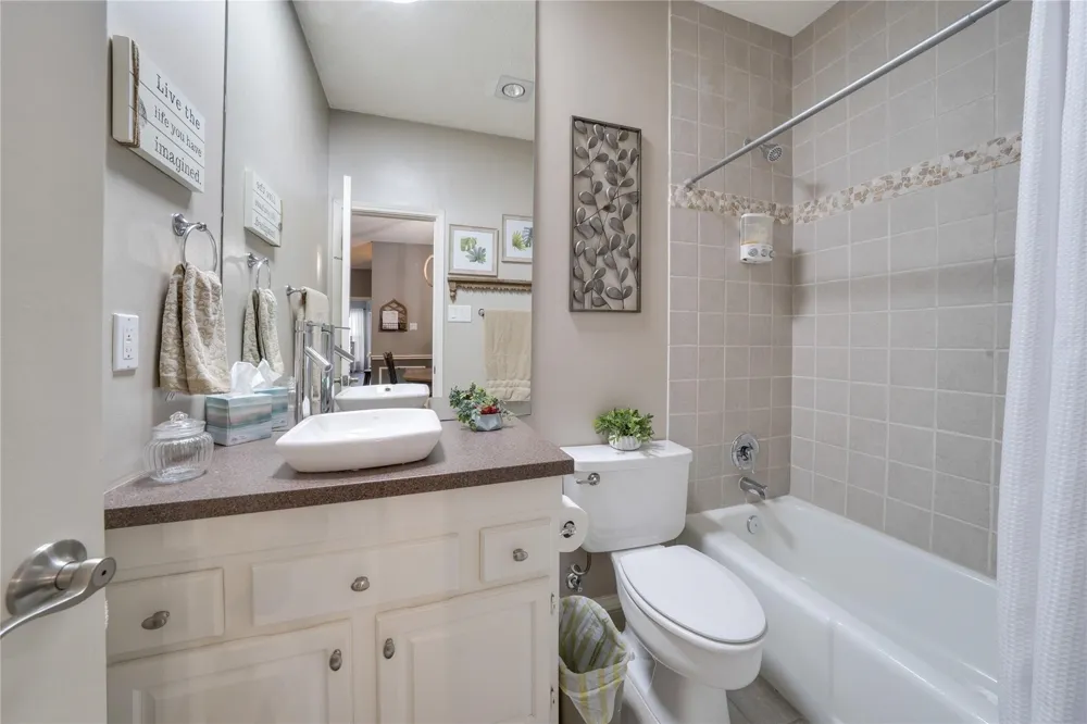 2164 Tanglewood Boulevard #C215 Pottsboro, TX 75076