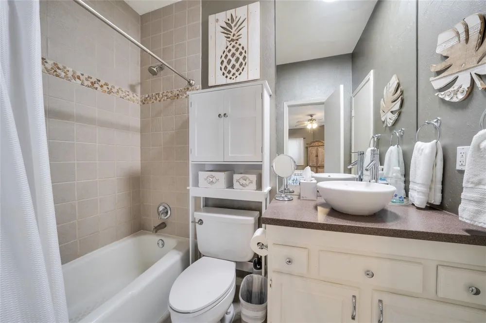 2164 Tanglewood Boulevard #C215 Pottsboro, TX 75076