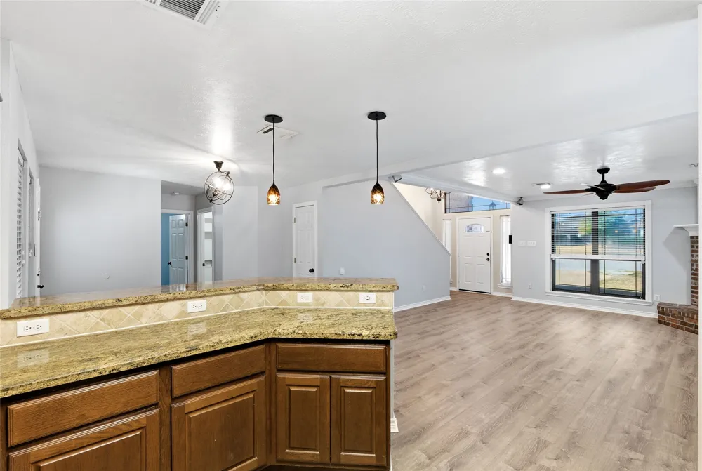 1112 Hopewell Court College Station, TX 77845