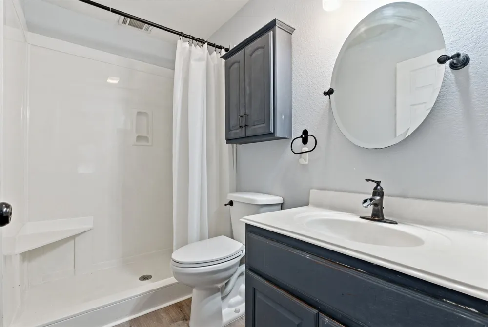 1112 Hopewell Court College Station, TX 77845