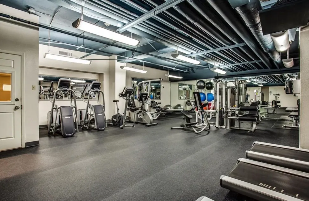 3883 Turtle Creek Boulevard #907 Dallas, TX 75219