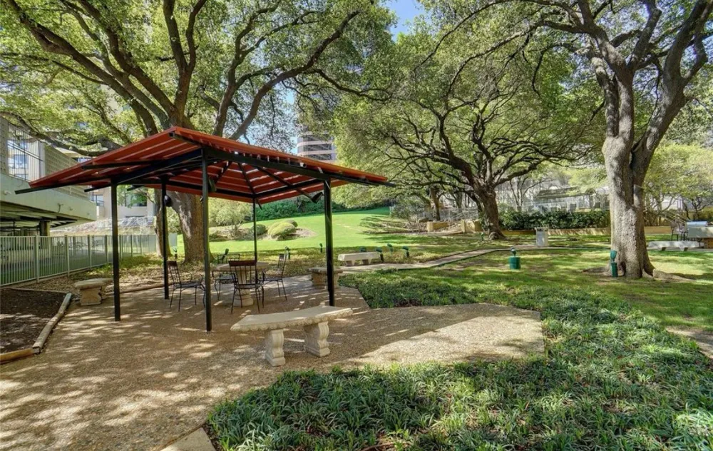 3883 Turtle Creek Boulevard #907 Dallas, TX 75219