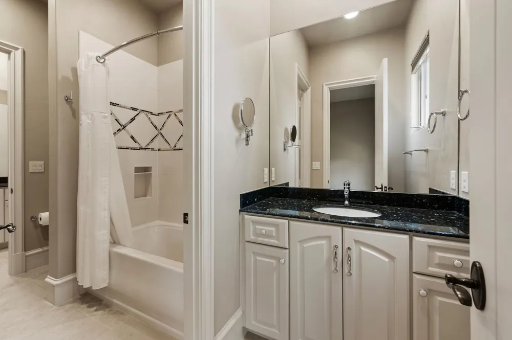 5581 Nancy Circle Chandler, TX 75758