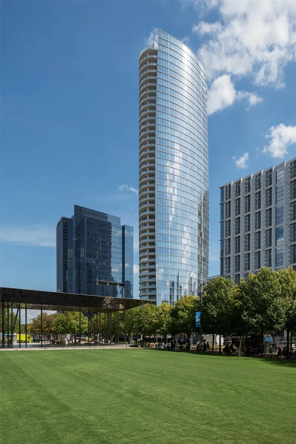 1918 Olive Street #402 Dallas, TX 75201