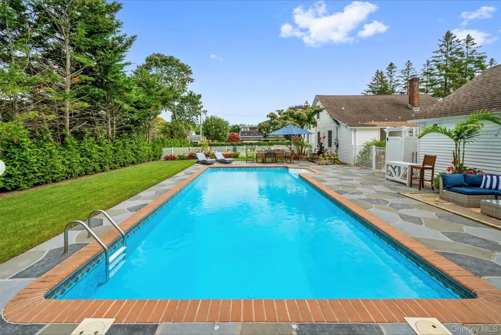 31 Liberty Street Westhampton Beach, NY 11978