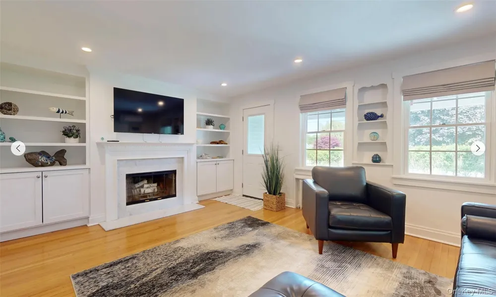 31 Liberty Street Westhampton Beach, NY 11978