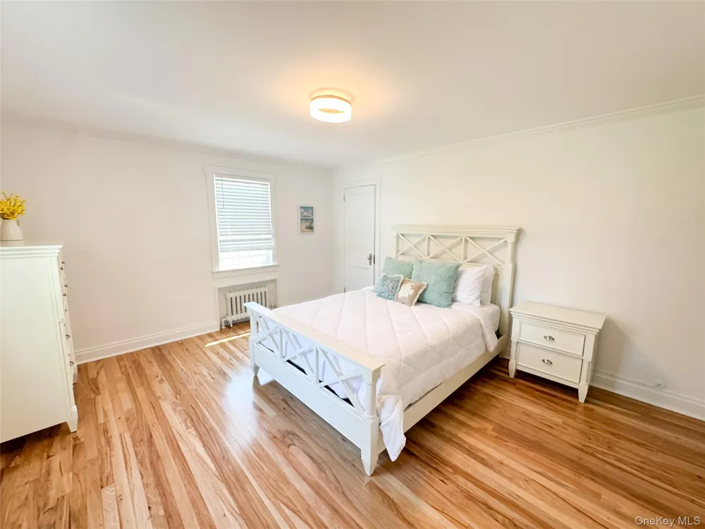 31 Liberty Street Westhampton Beach, NY 11978
