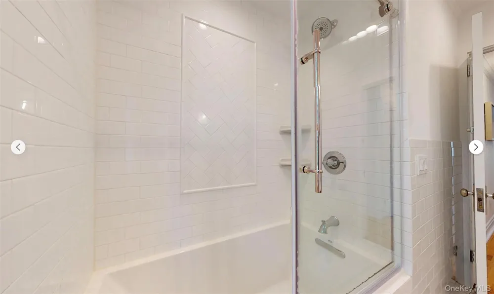 31 Liberty Street Westhampton Beach, NY 11978