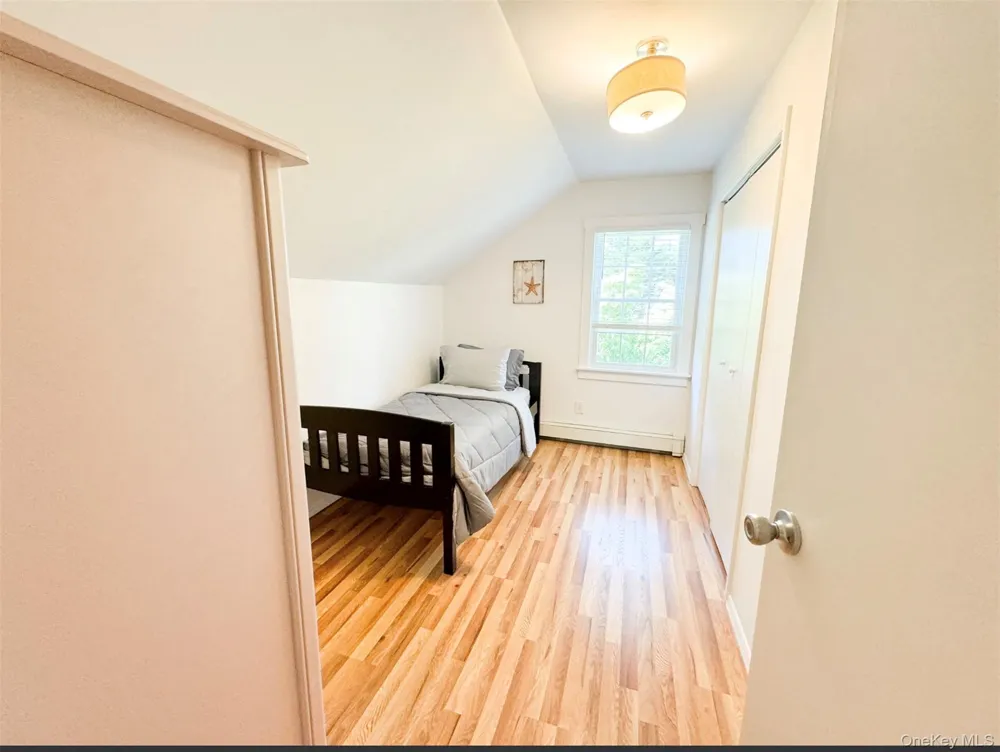 31 Liberty Street Westhampton Beach, NY 11978