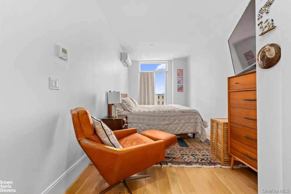 183 McGuinness Boulevard #3A Brooklyn, NY 11222